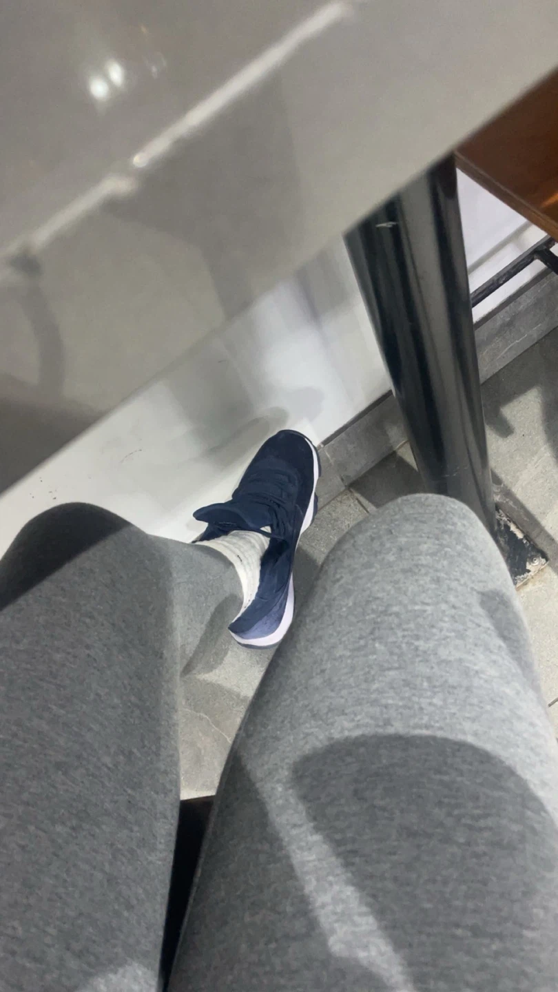 Air Jordan 11 Retro Sneakers - photo 2