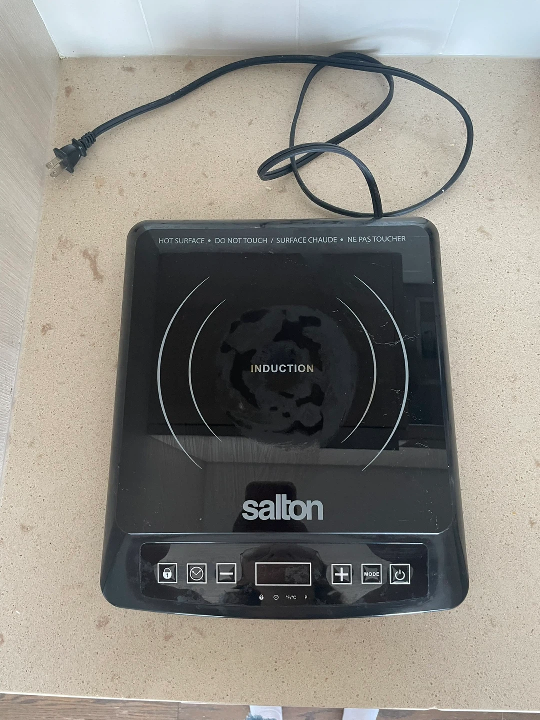 Salton Induction Cooktop