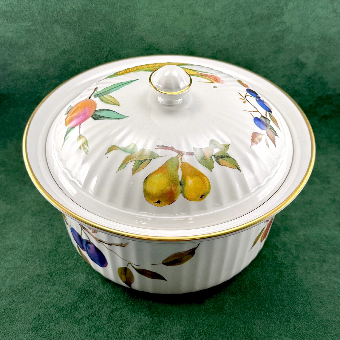 Large lidded Evesham casserole - photo 2