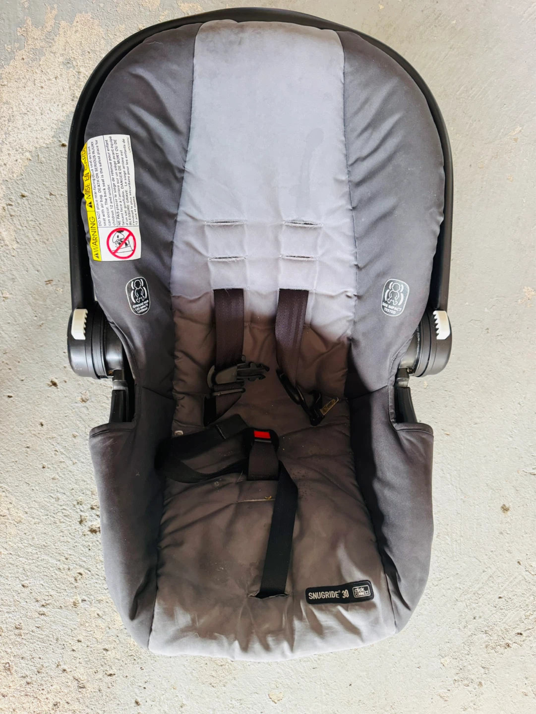 Graco SnugRide 30 Infant Car Seat