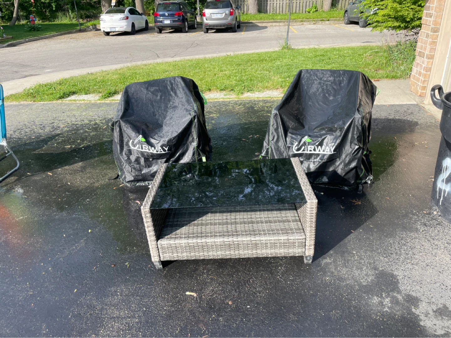 3 piece patio set … 2 chairs/covers and table - photo 3