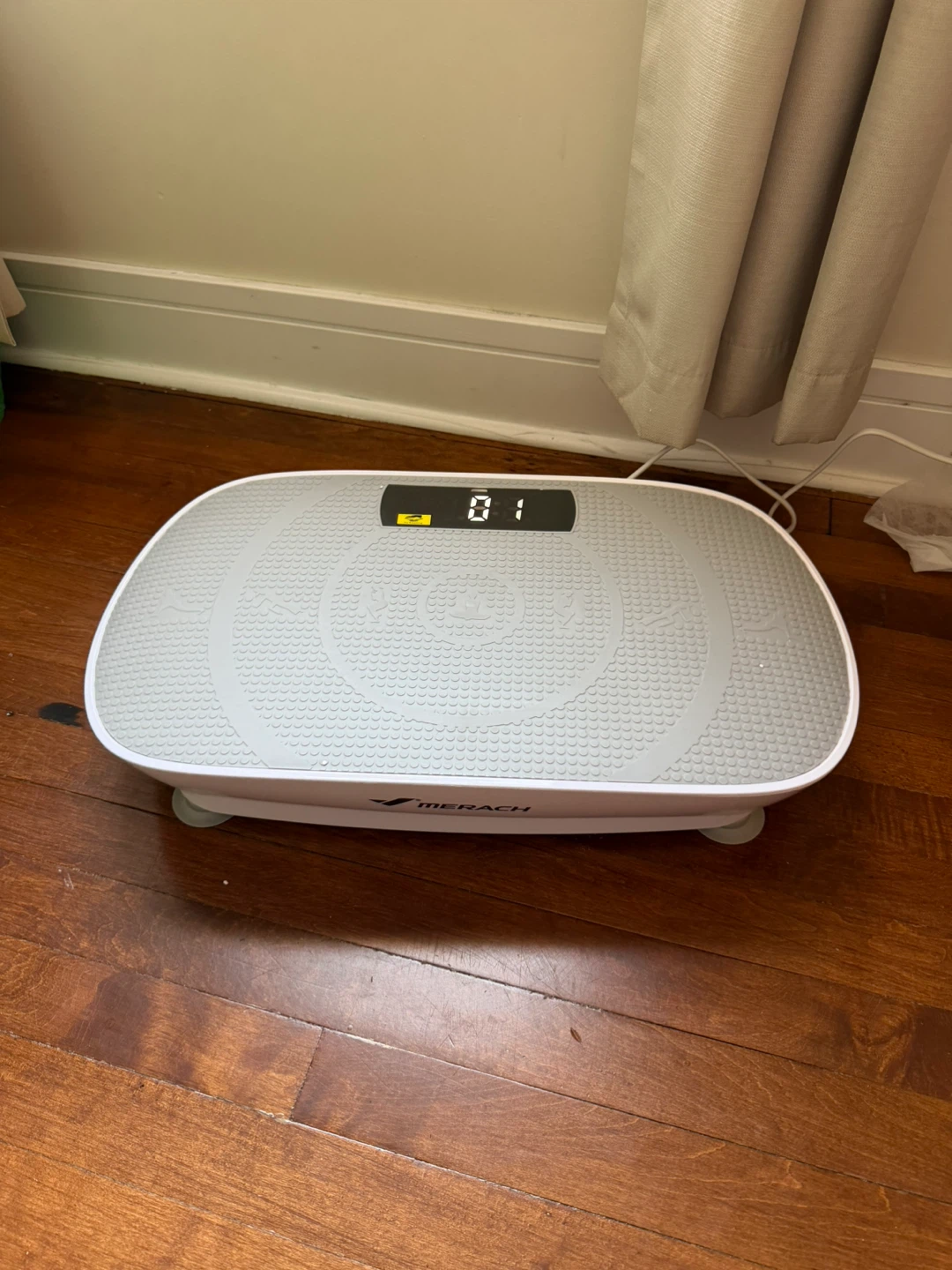 Merach Vibration Plate Machine - photo 5