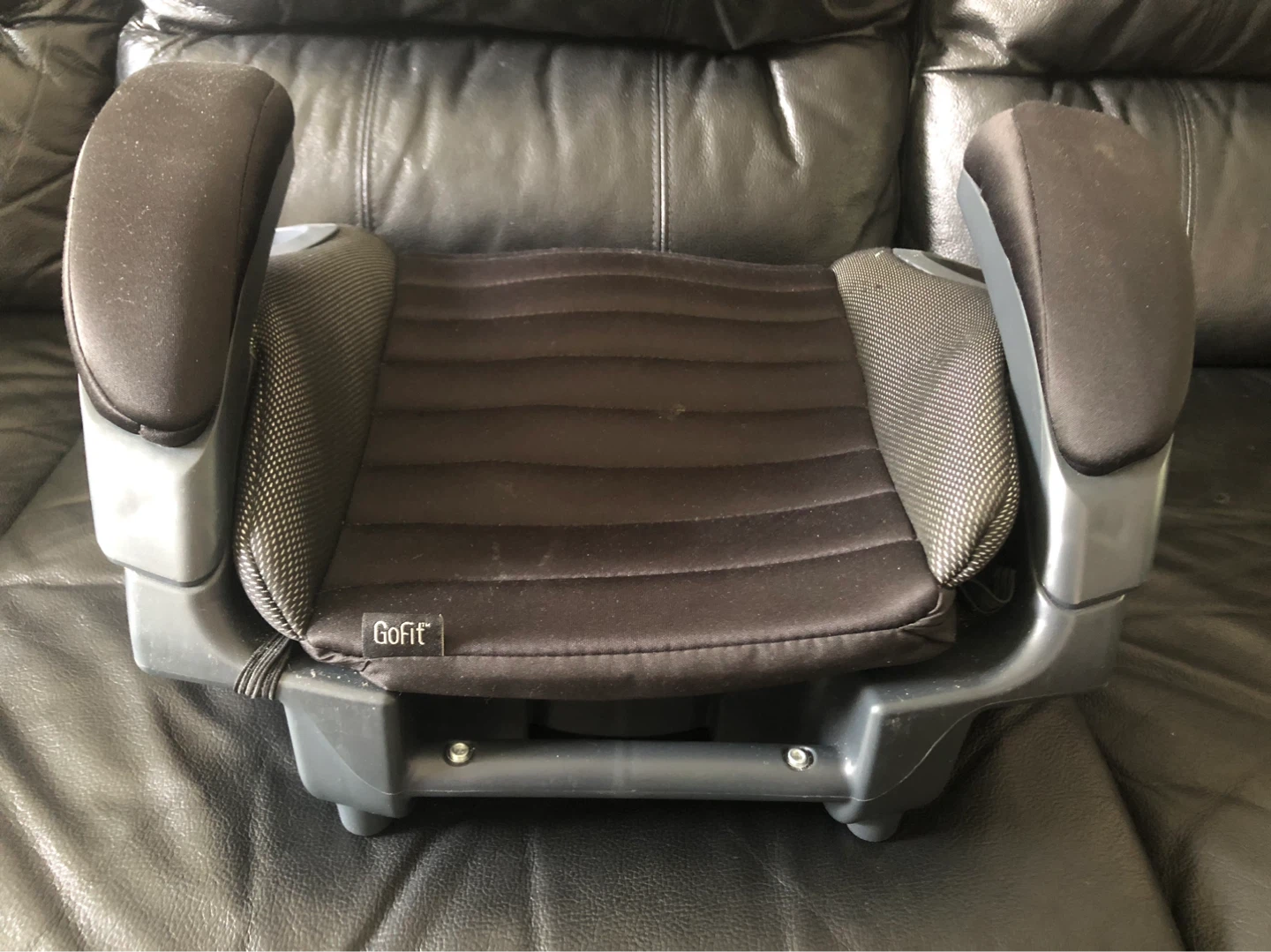 Chicco GoFit Booster Car Seat - photo 3