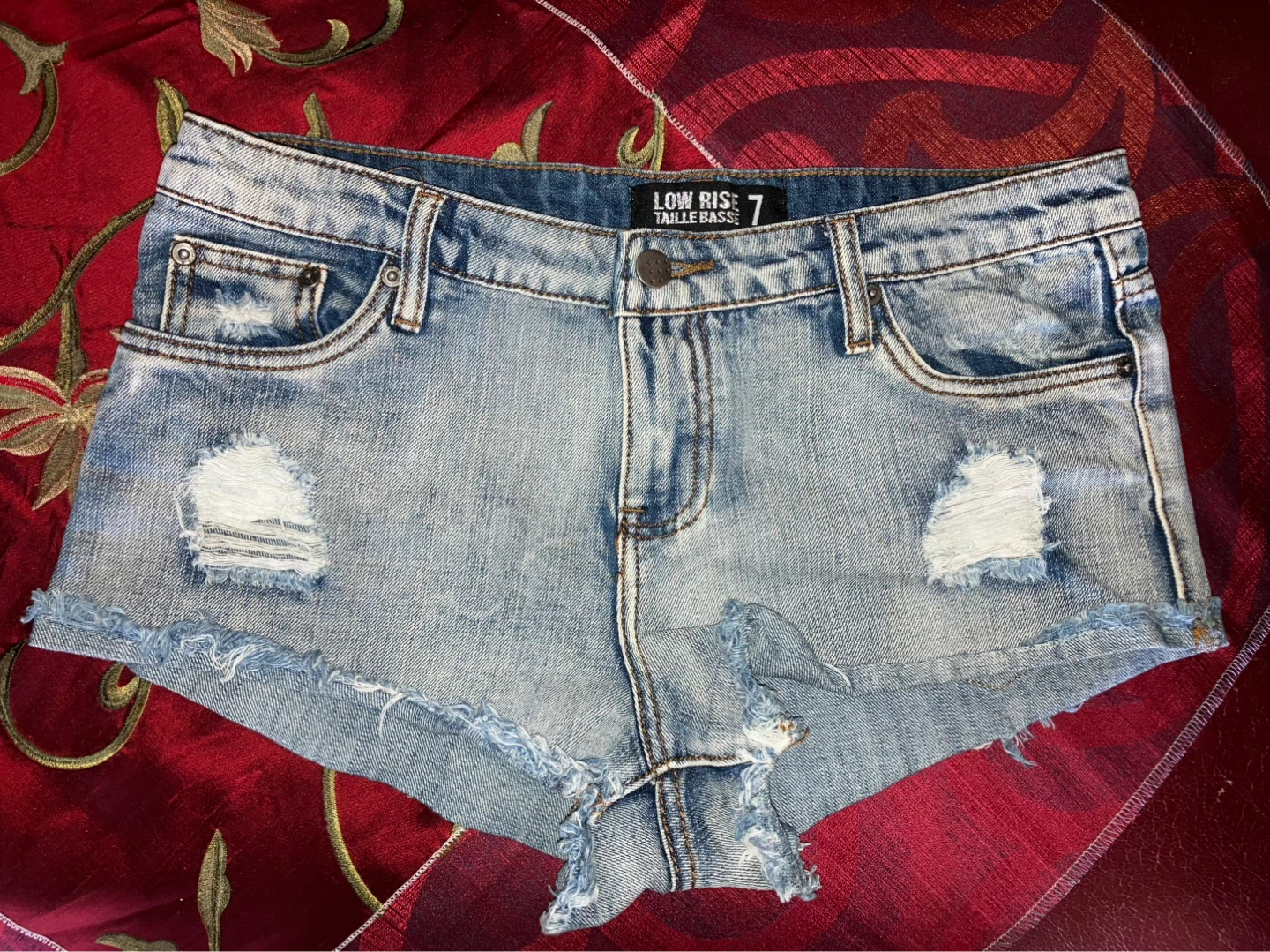 Low Rise Ripped Denim Shorts Size 7