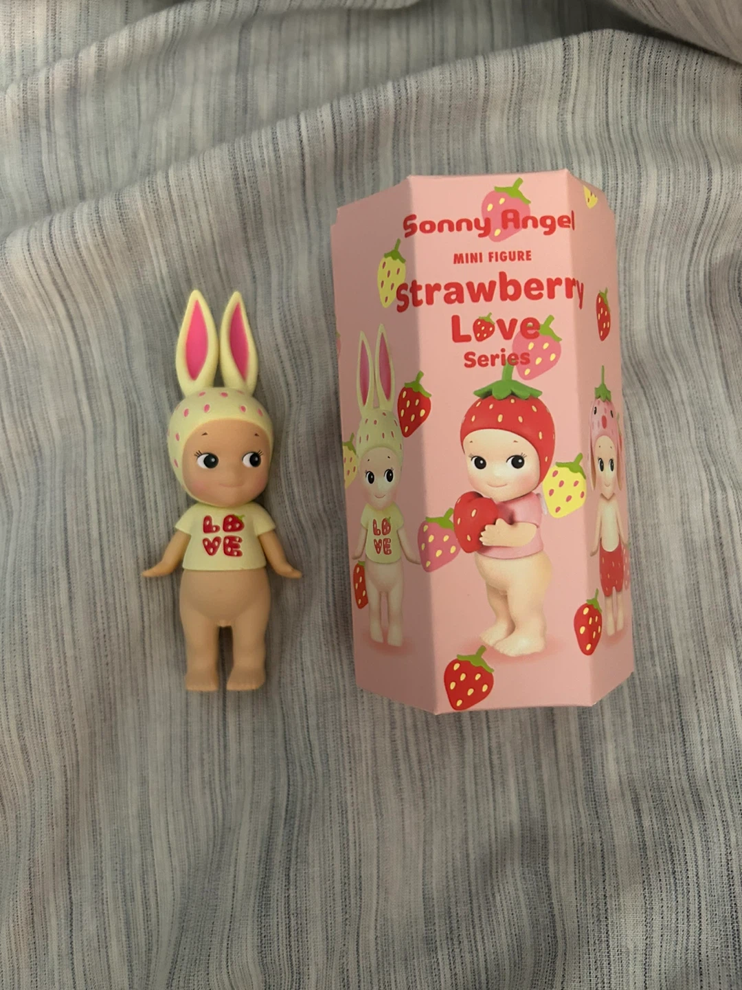 Sonny Angel Bunny Mini Figure - Strawberry Love Series