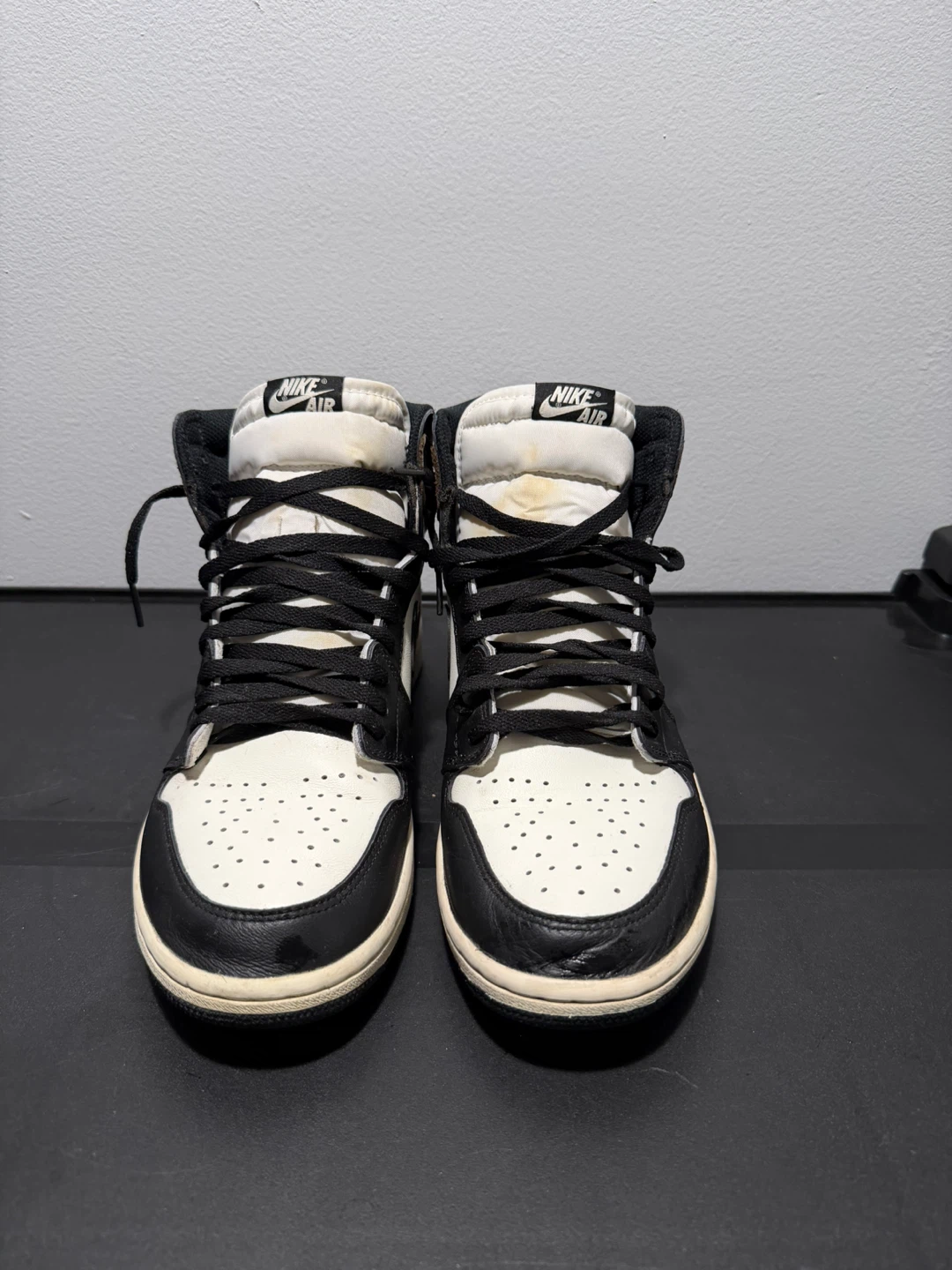 Air Jordan 1 High OG “Dark Mocha” – Size 12