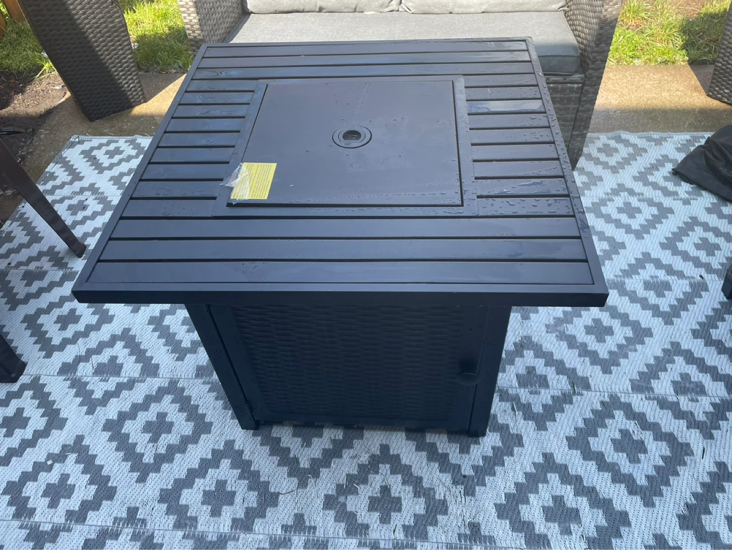 34'' Propane Fire Pit Table, 50,000 BTU - photo 4