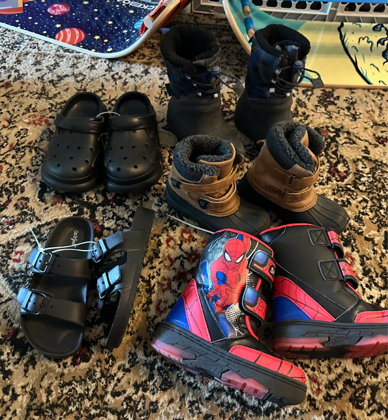 Toddler/youth sandals and boots - photo 2