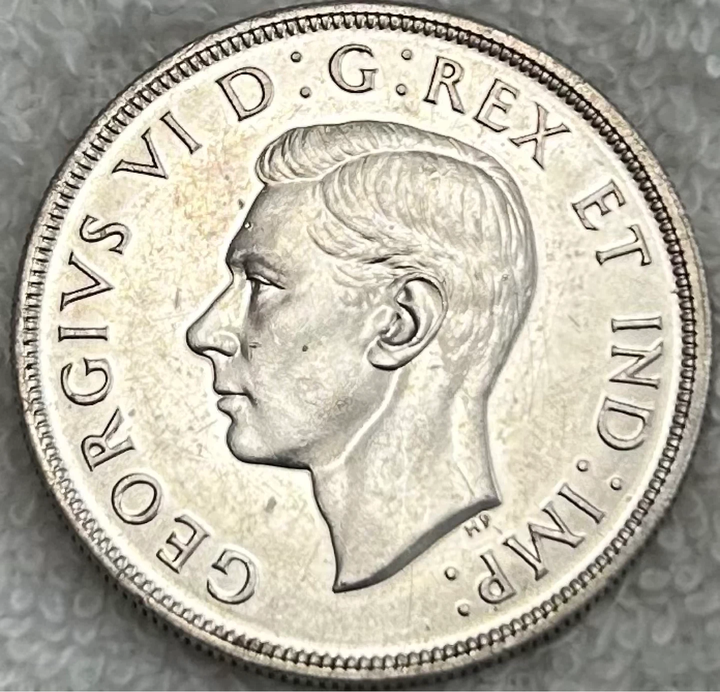 Rare 1947 Pointed 7 with Dot Canadian Silver Dollar MS ++ - photo 2