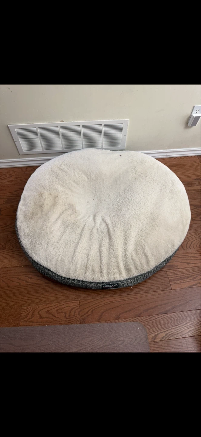 Giant 42-inch Pet Bed - photo 4
