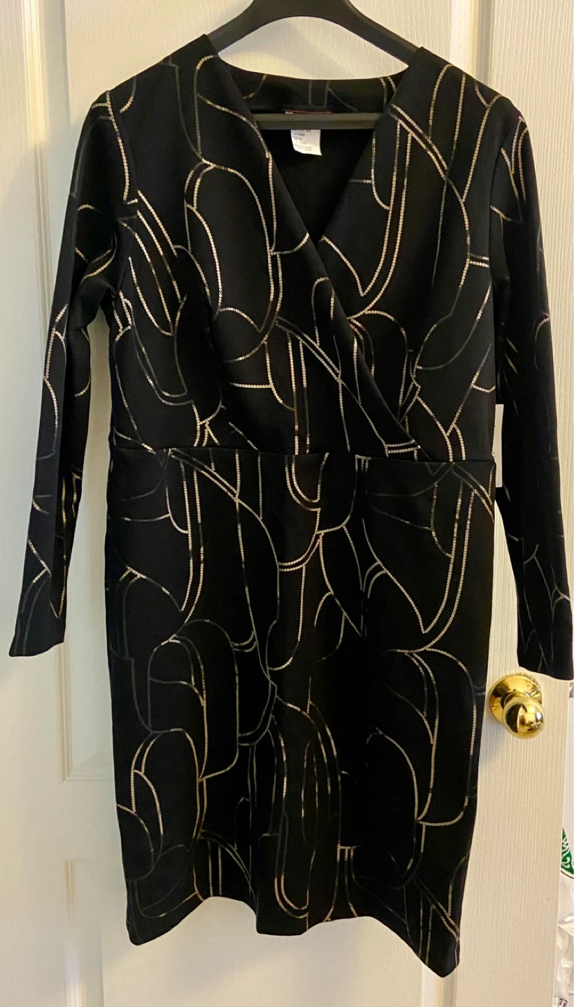 Vin Rouge Fashion Black Sequined Wrap Dress 1X