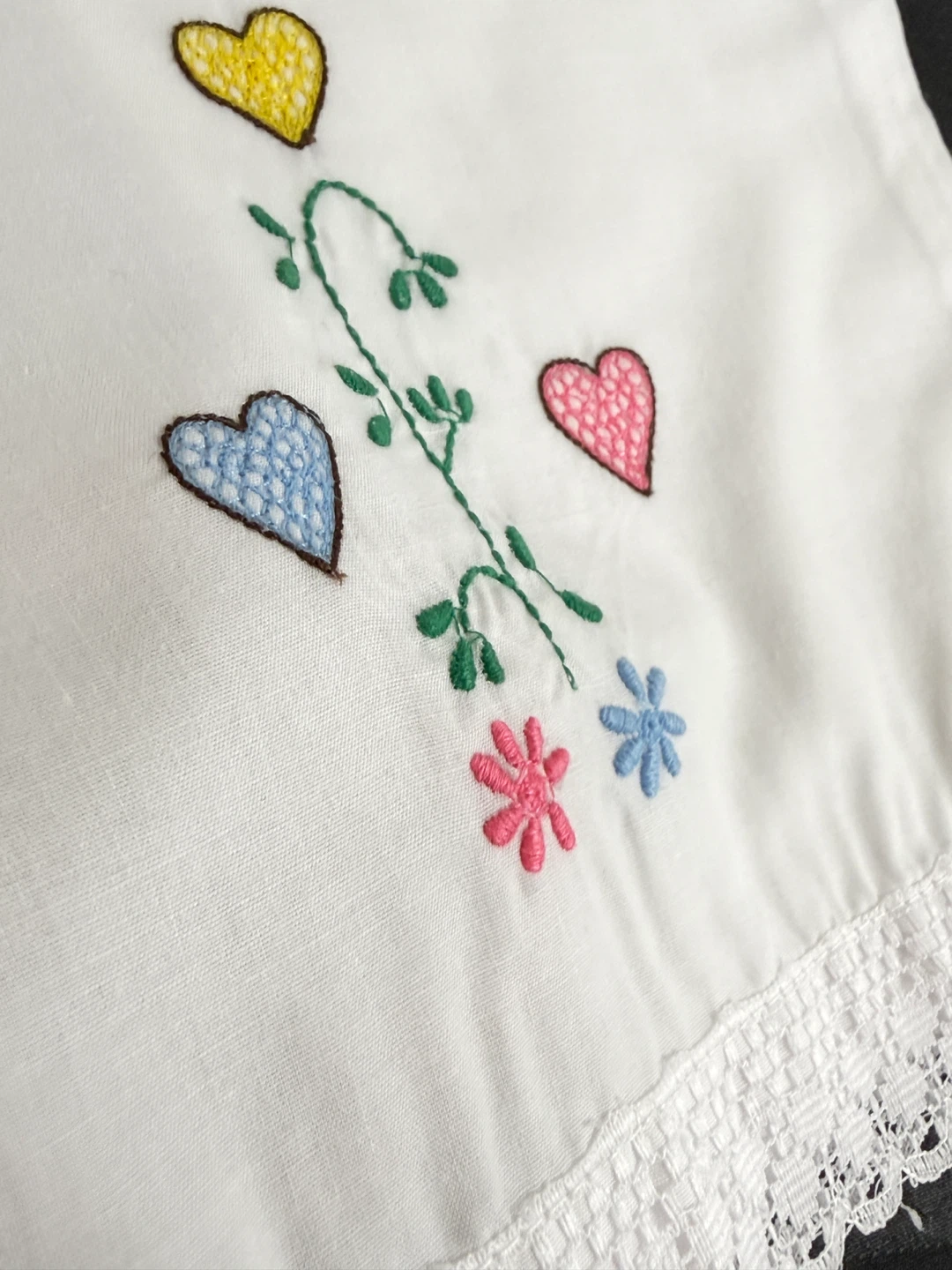Embroidered Duck and Hearts Baby Bibs Set - photo 3