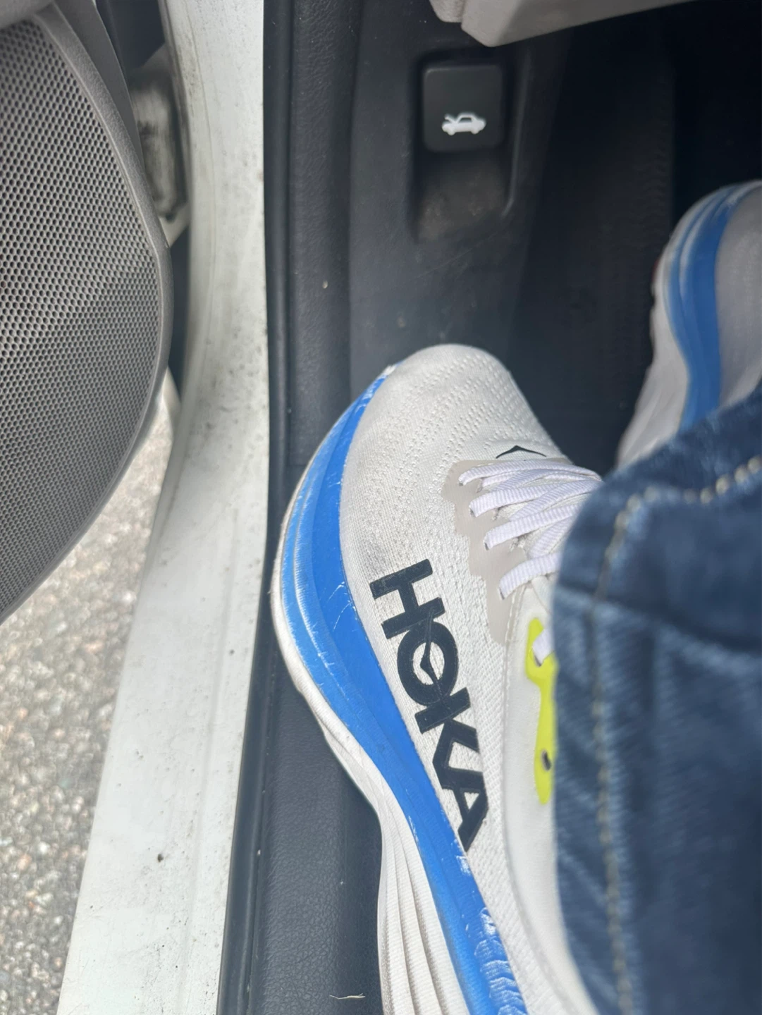 Hoka Running Shoes 9.5 usa woman uniesx - photo 4