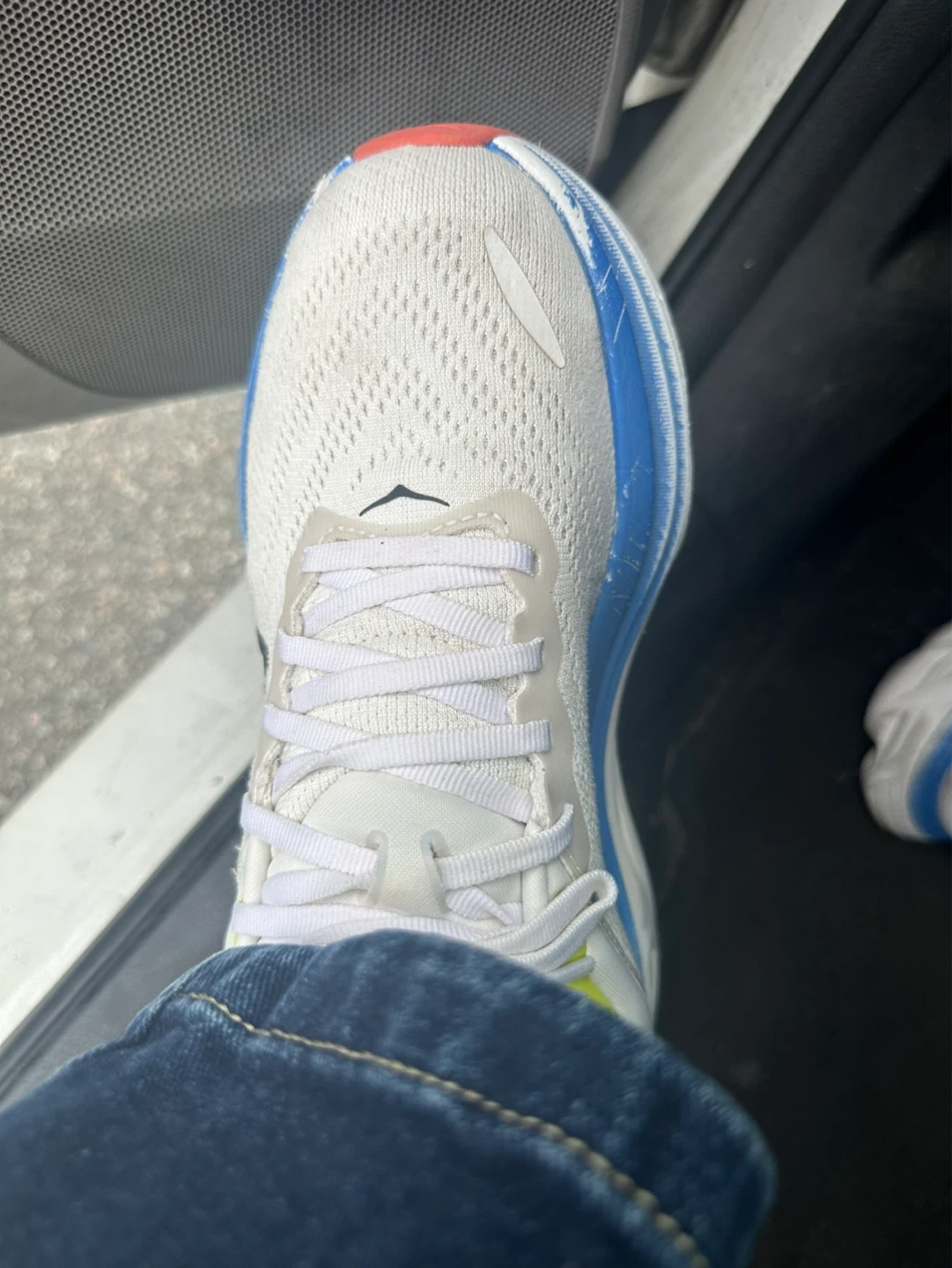 Hoka Running Shoes 9.5 usa woman uniesx - photo 3