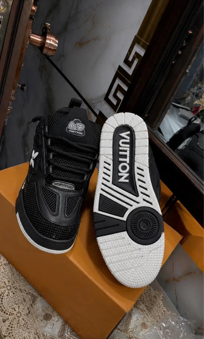Louis Vuitton Black Sneakers - photo 4