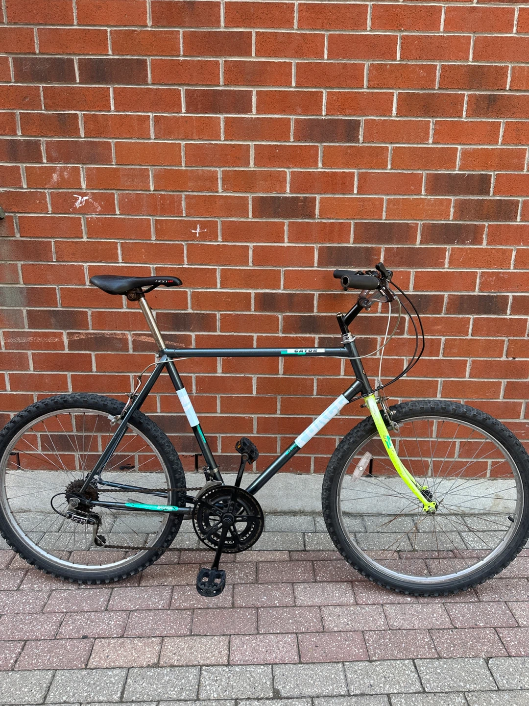 MEN SIZE LARGE VINTAGE RALEIGH UPRIGHT HYBRID MOUNTAIN BIKE
