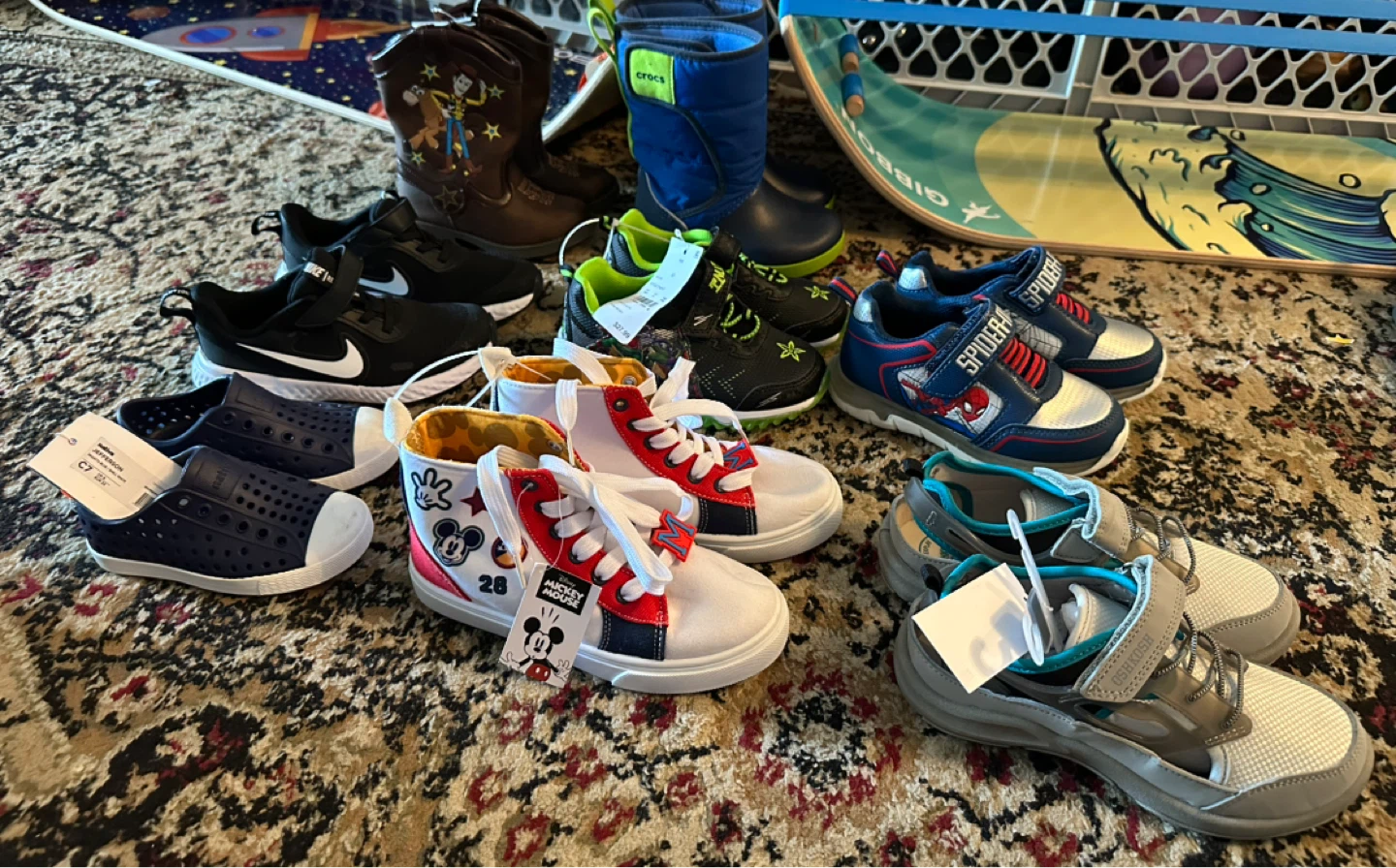 New toddler shoes - photo 3