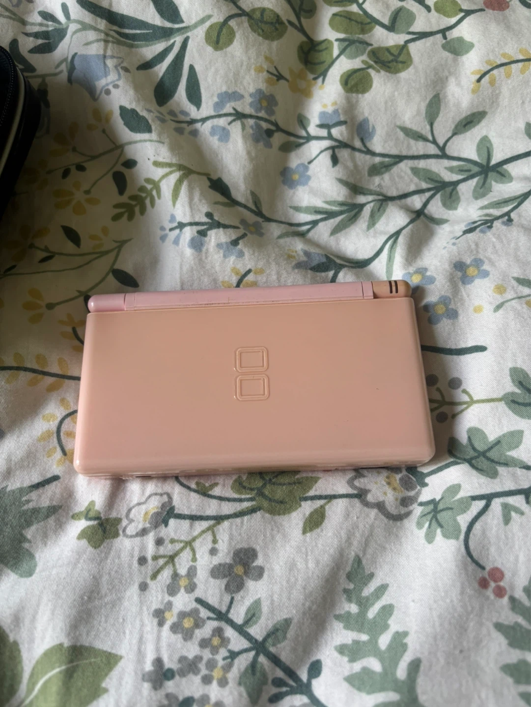 Pink Nintendo DS Lite - photo 5