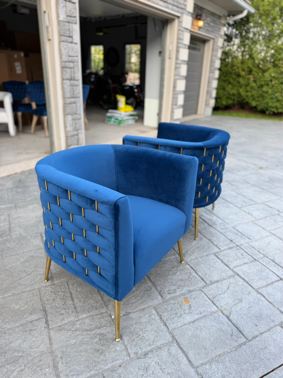 Brand new in box - Blue Velvet Accent Chair with Gold Legs - photo 3