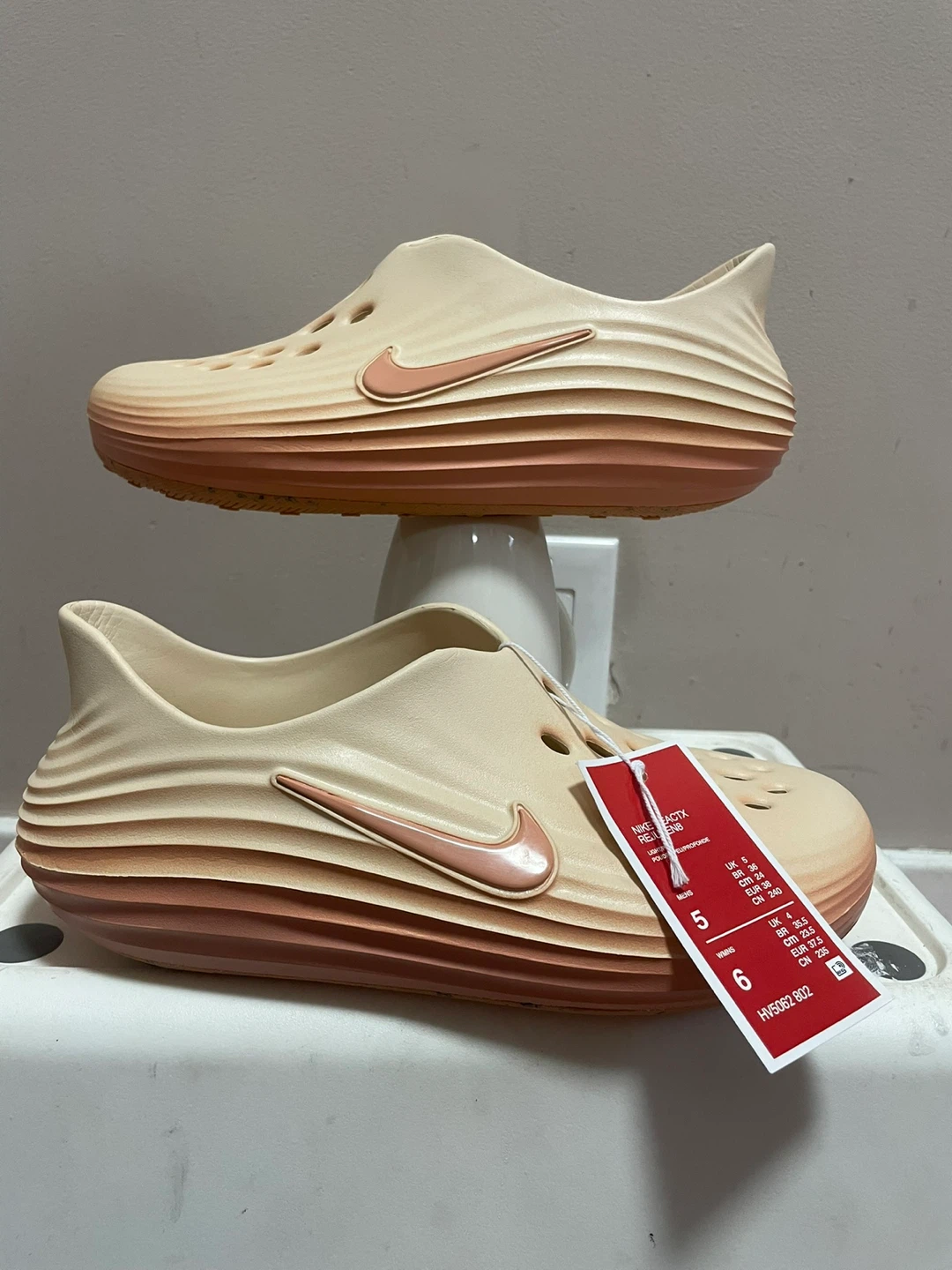 Nike Clog Sandals - photo 5