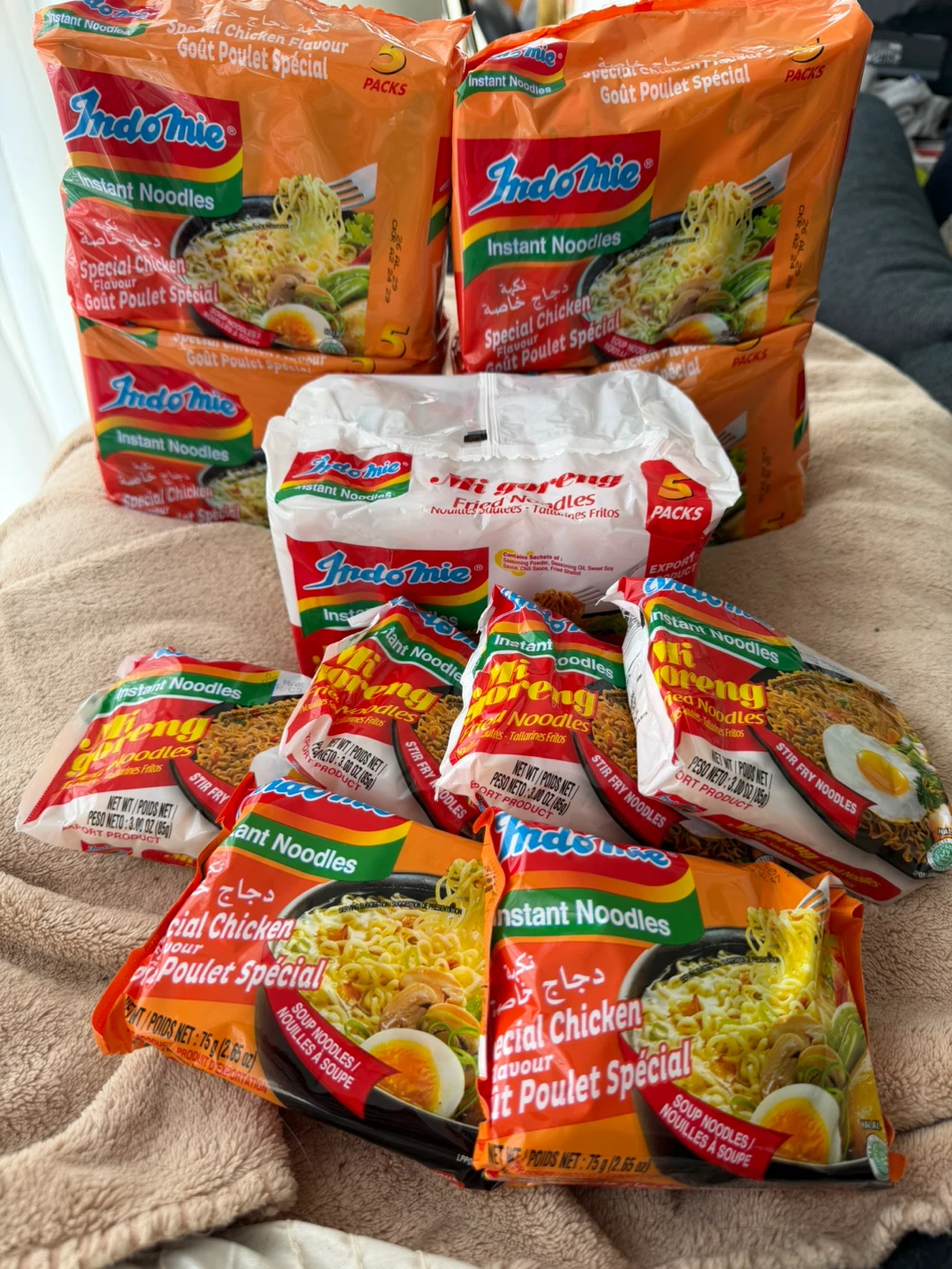 (Free with purchase) Expired indomie mie goreng noodles
