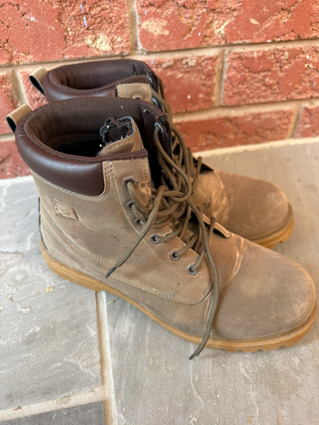 FILA Men's Work Boots - Size 9 - photo 2