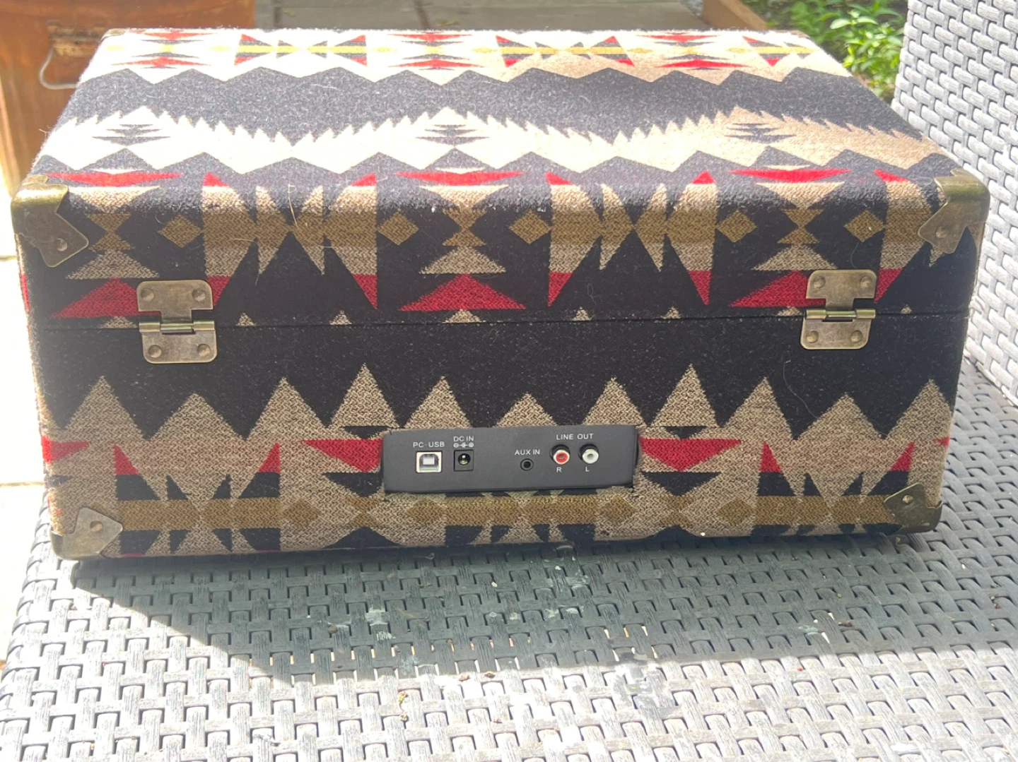 Crosley Pendleton Record Player - photo 3