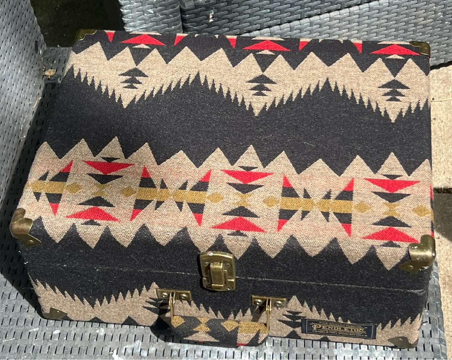 Crosley Pendleton Record Player - photo 2