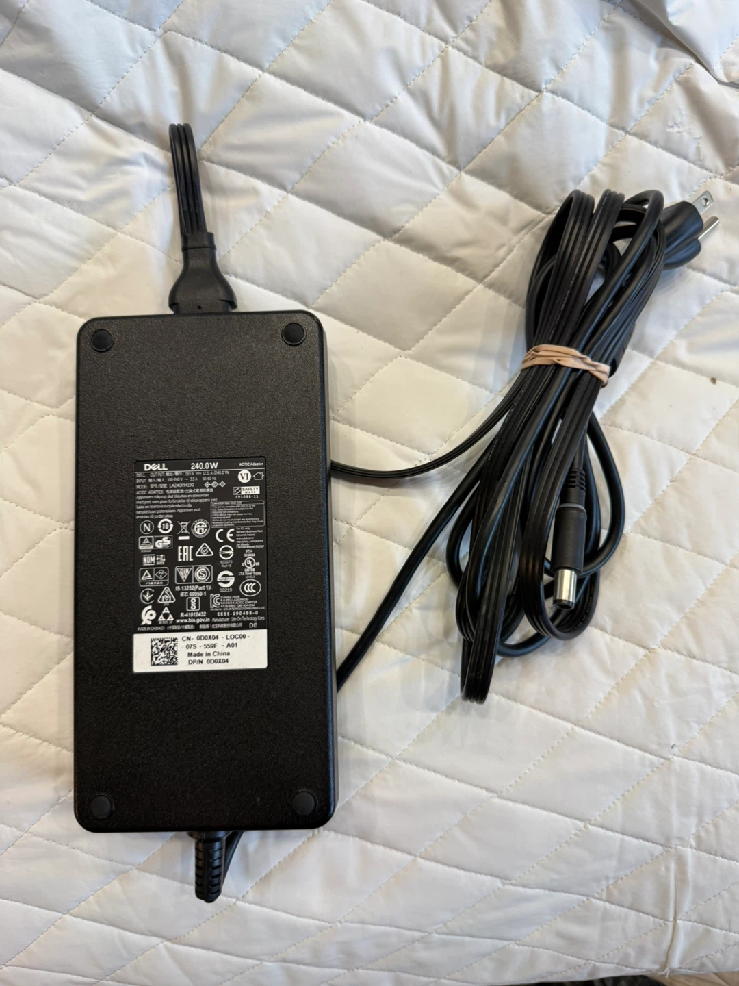 Dell 240W AC/DC Adapter