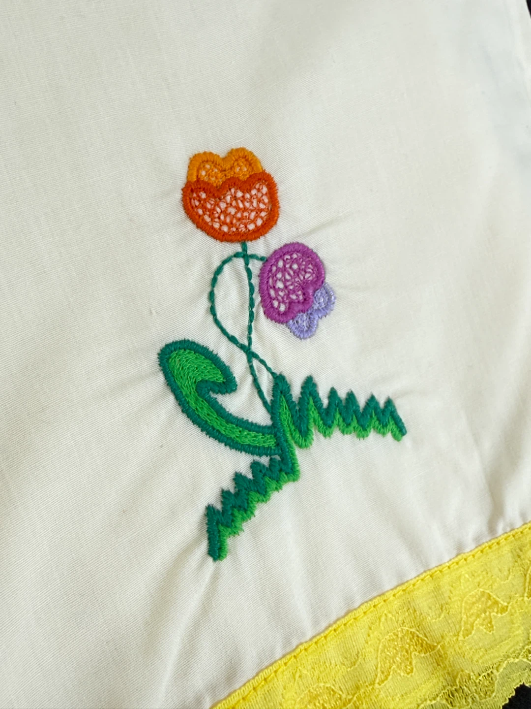 Embroidered Lambs and Flowers Sheet Set - photo 3