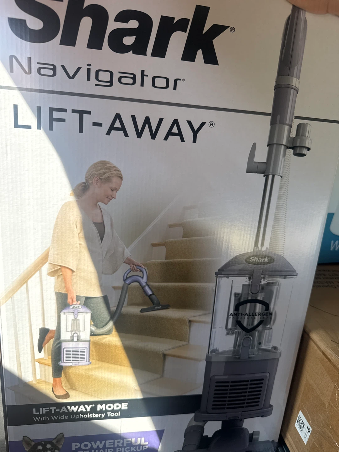 Shark Navigator Lift-Away Vacuum Cleaner