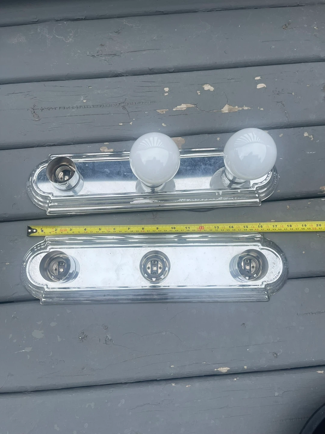 Chrome Vanity Light Fixture