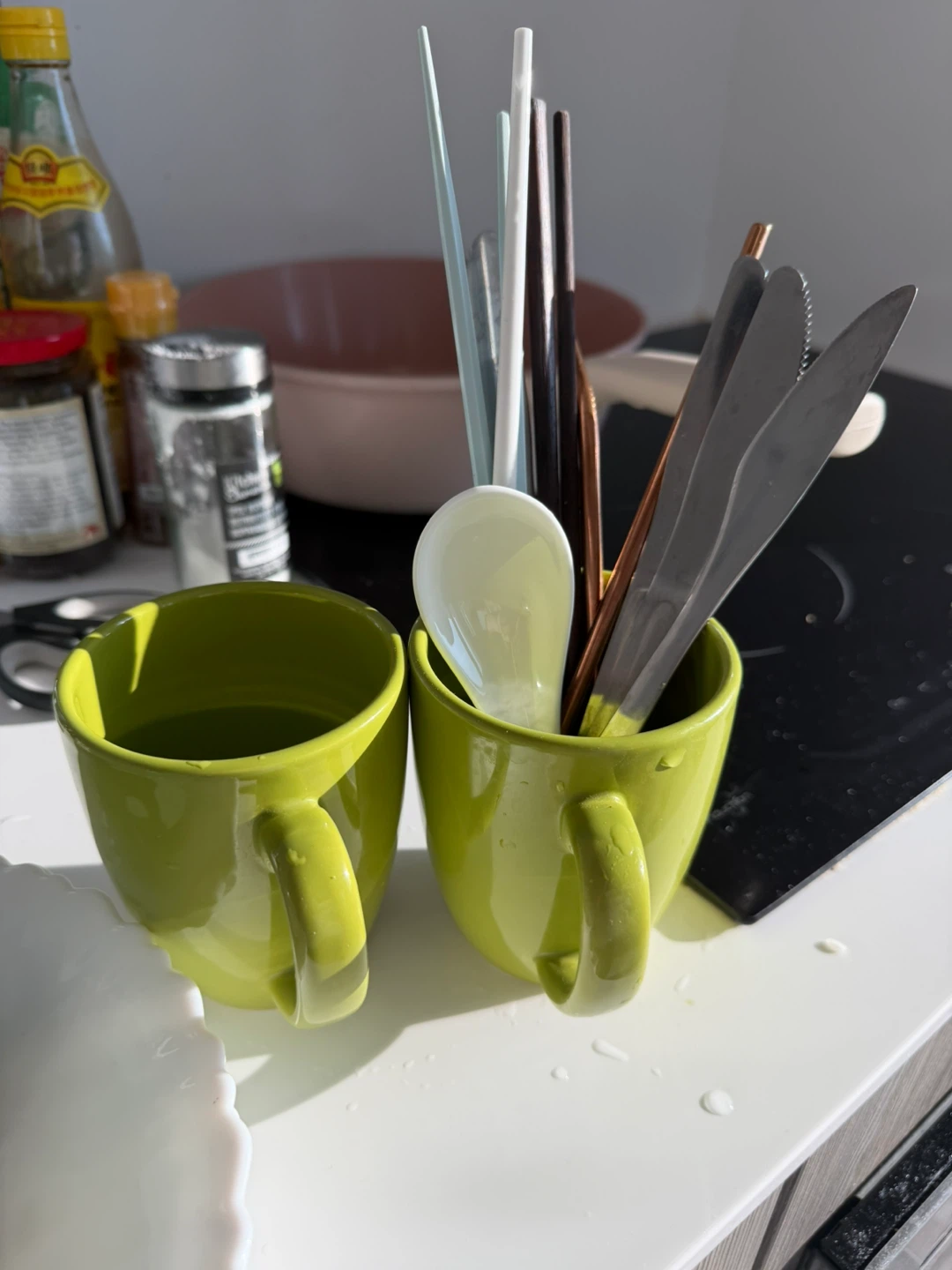 Kitchenware Set: Bowls, Cups, Utensils & Storage - photo 2