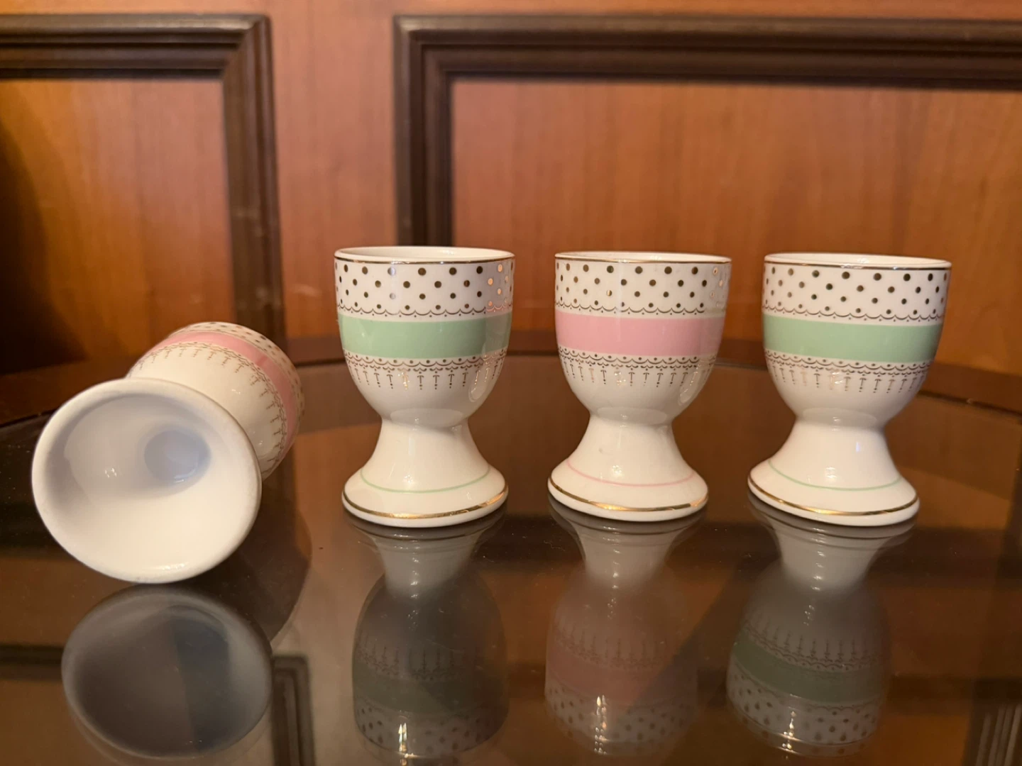 Set of 4 Vintage Egg Cups - photo 2