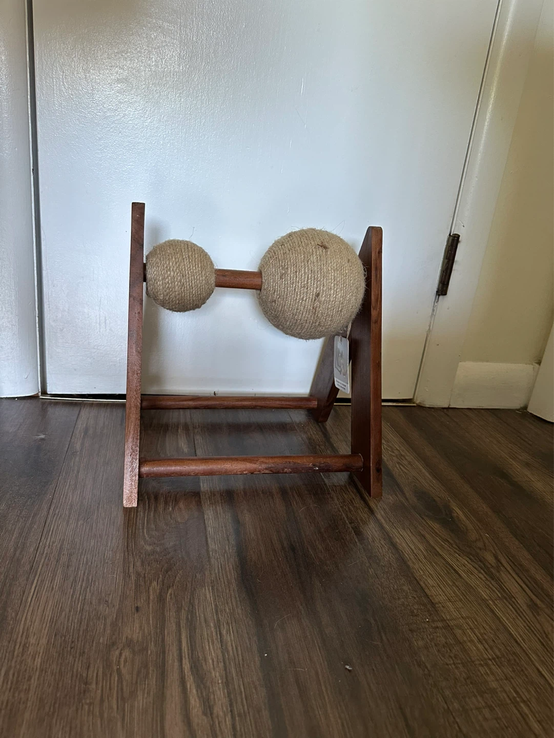Wooden Cat Scratcher - photo 2