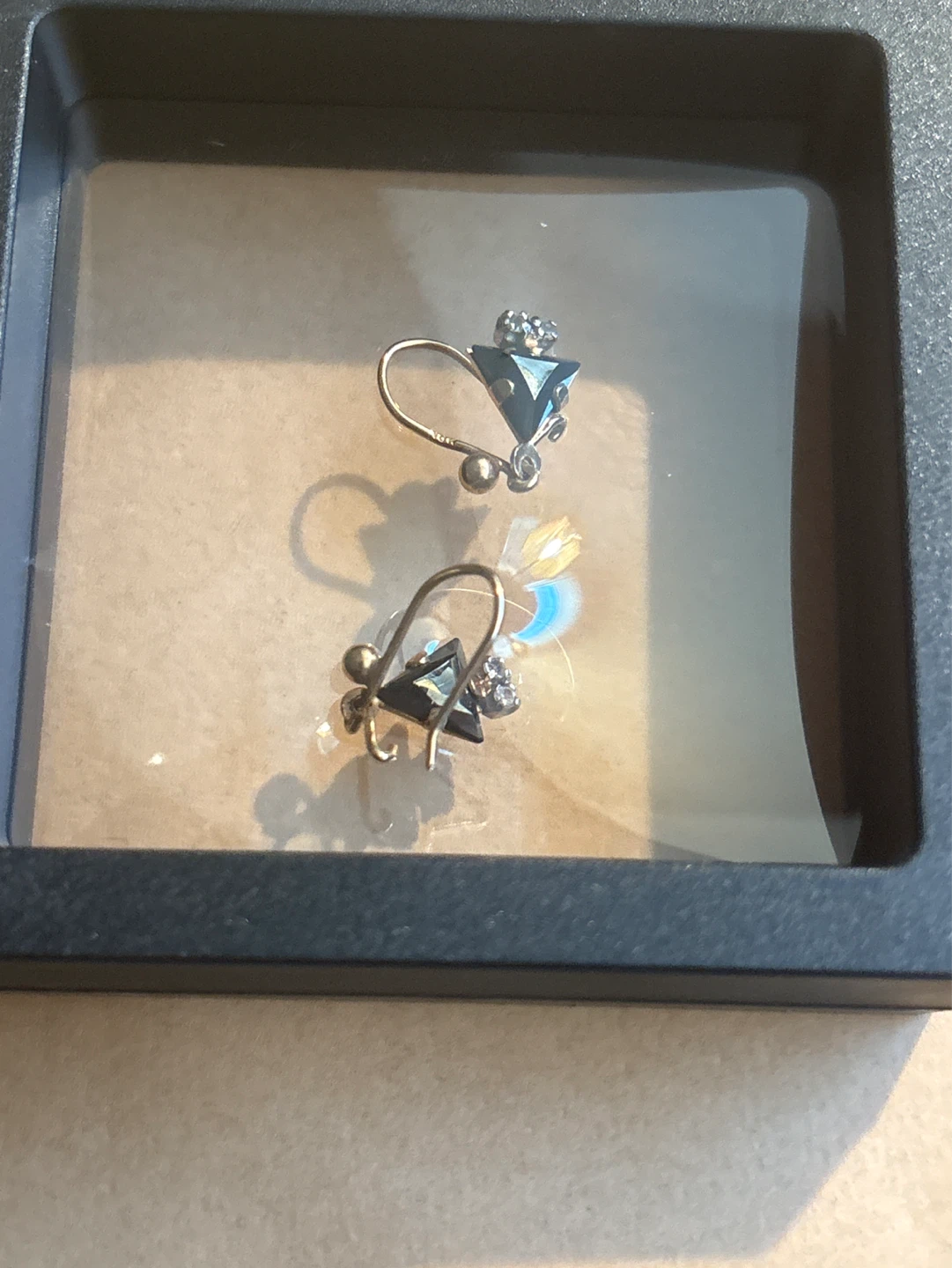 10K gold hematite and diamond chip earrings