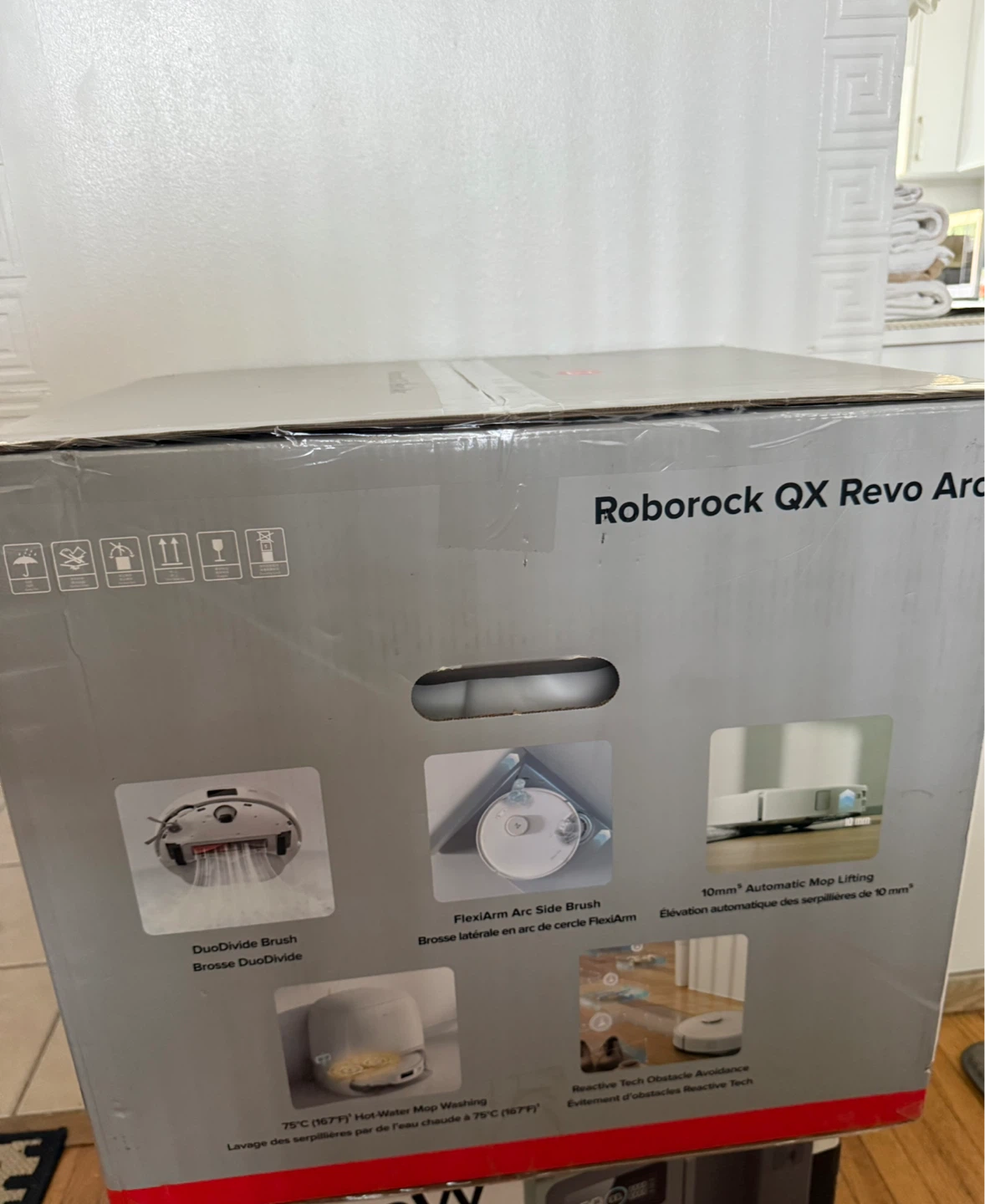 Roborock QX Revo Arc Robot Vacuum & Mop - photo 3