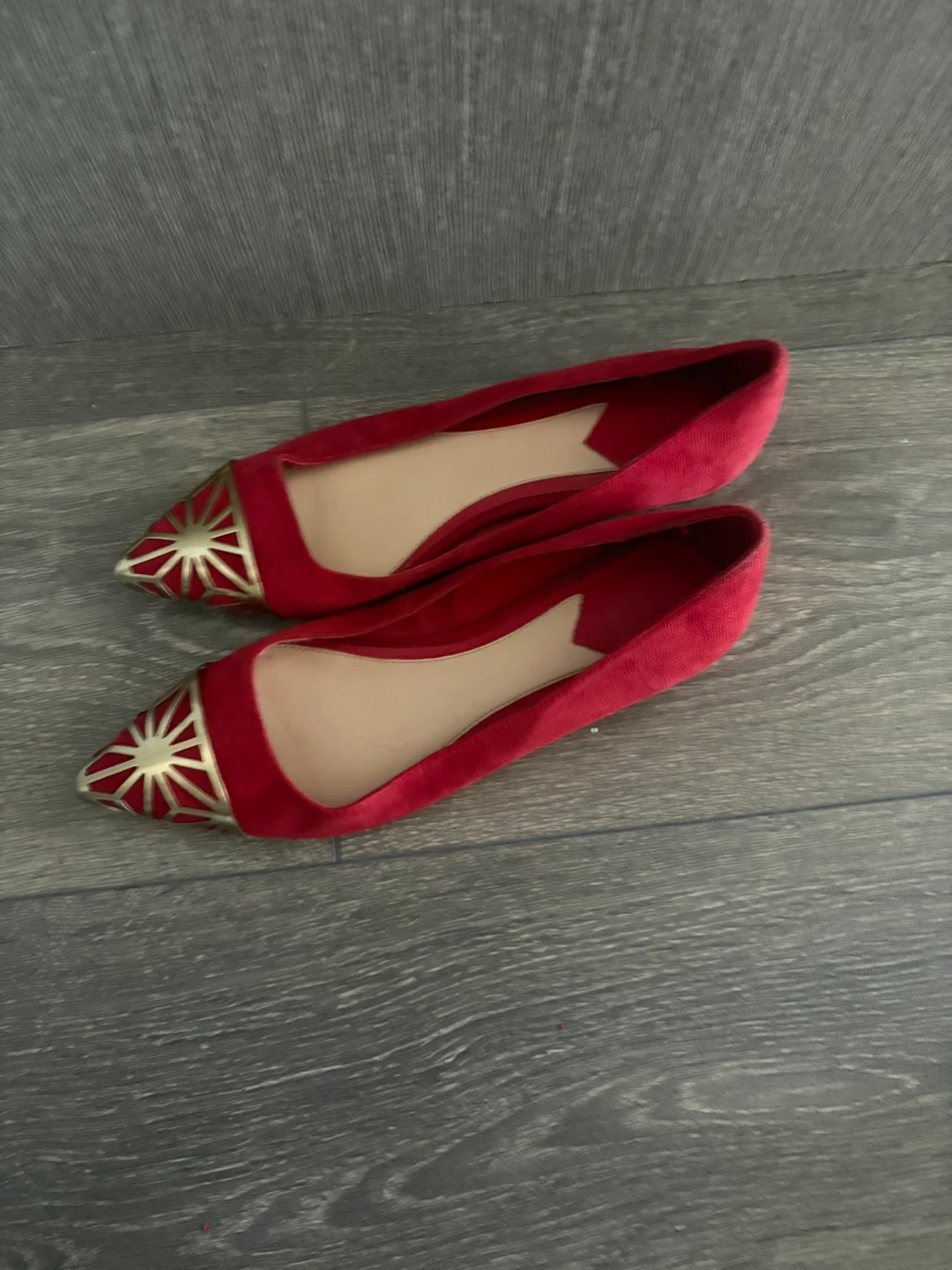 Brian Atwood Red Suede Pointed Toe - photo 2