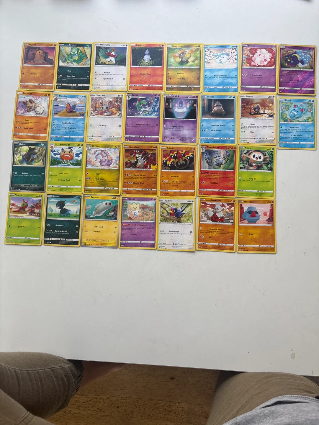 30 Assorted Pokémon Trading Cards