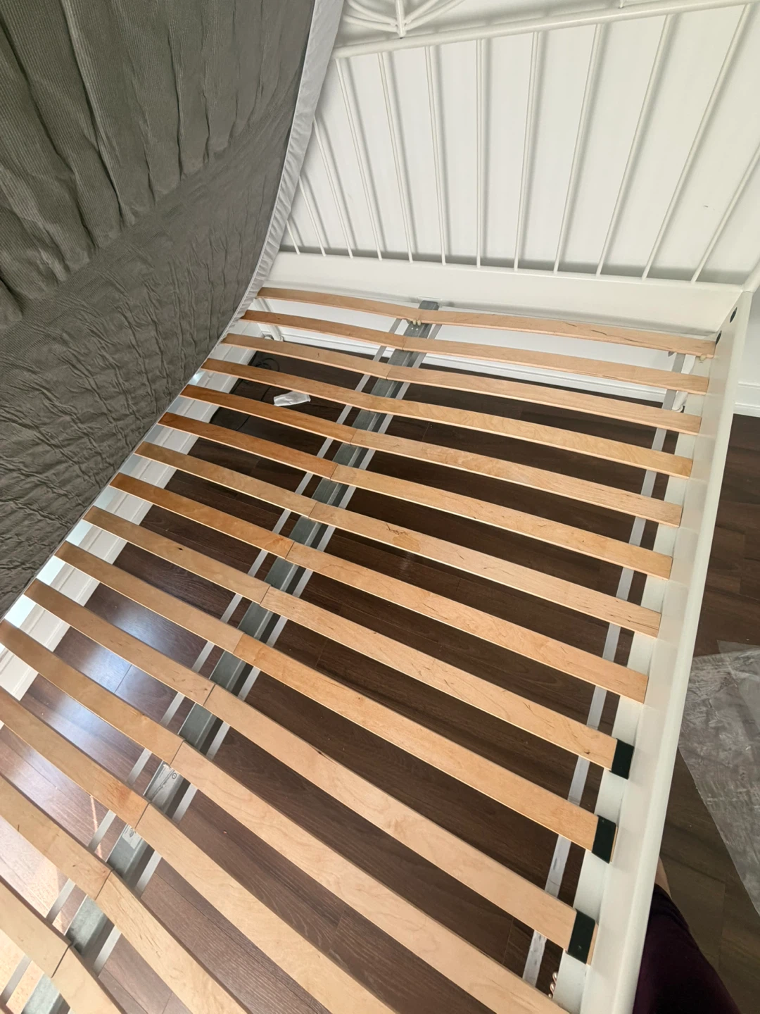 IKEA White Metal Bed Frame with Mattress - photo 5