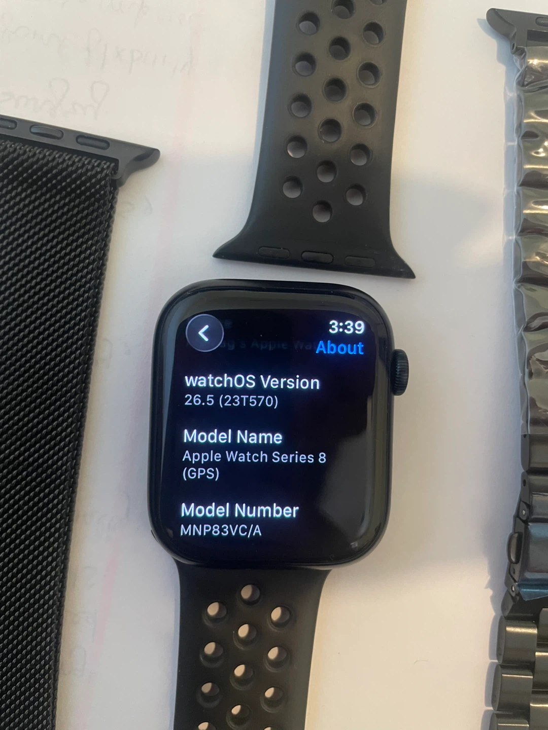 Apple Watch Series 8 GPS - 45mm - photo 2