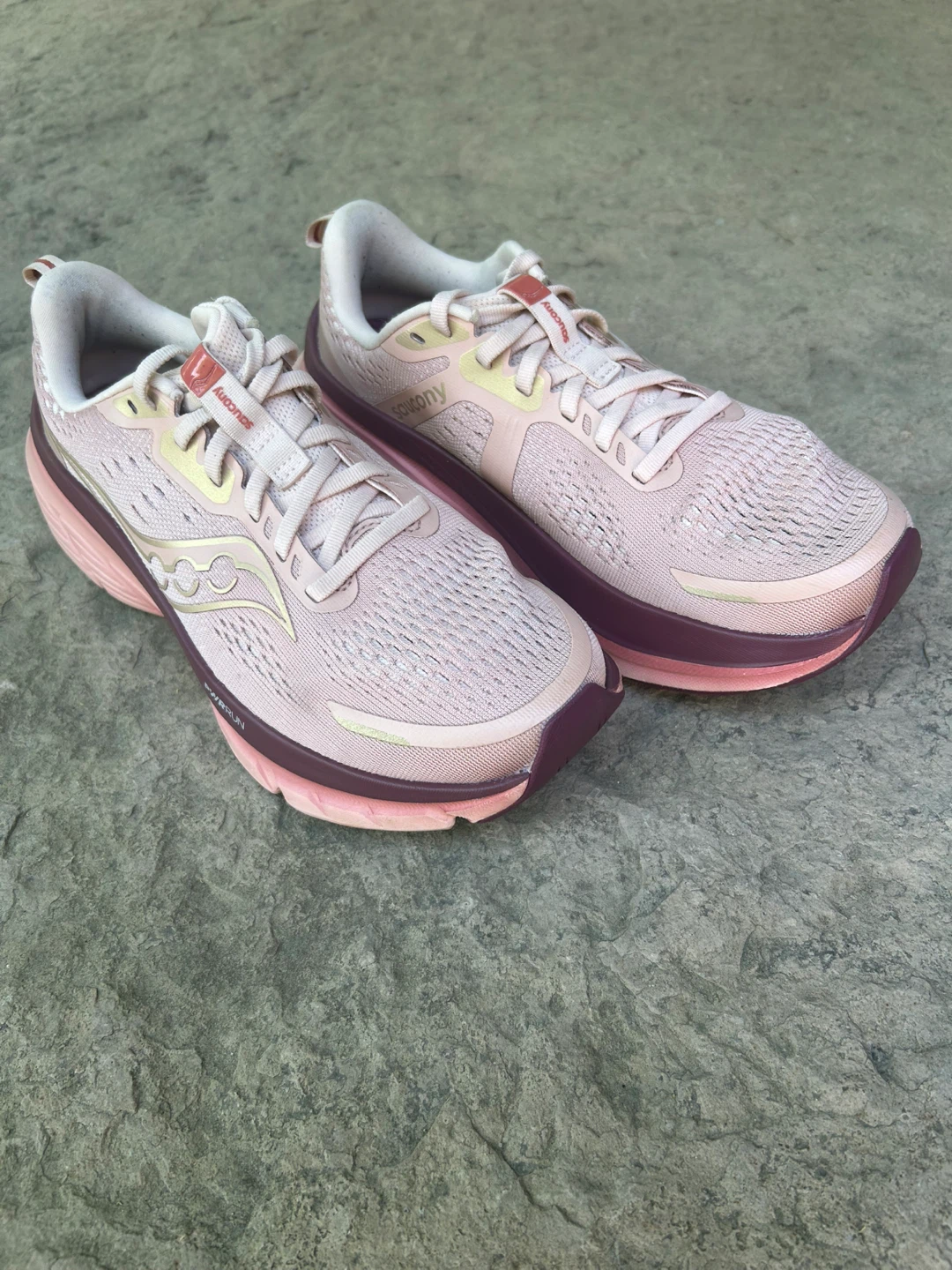Saucony Guide 18-Women’s Size 9 - photo 2