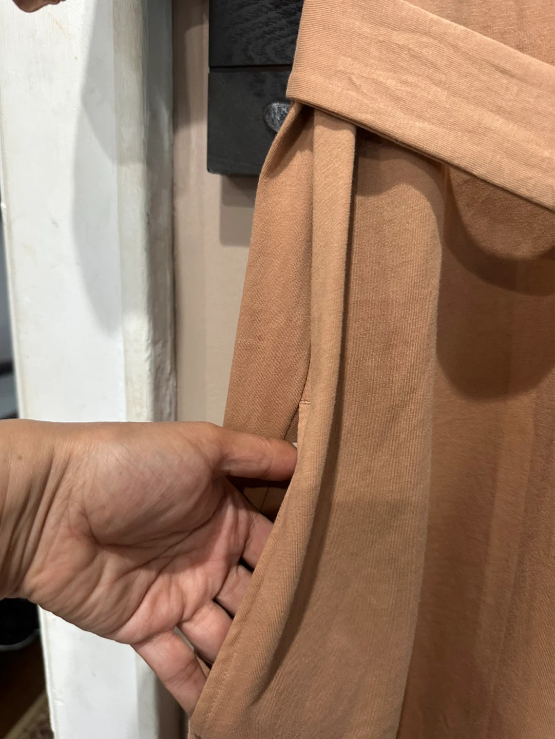 Uniqlo Tan Short-Sleeve Midi Dress with Waist Tie - photo 3