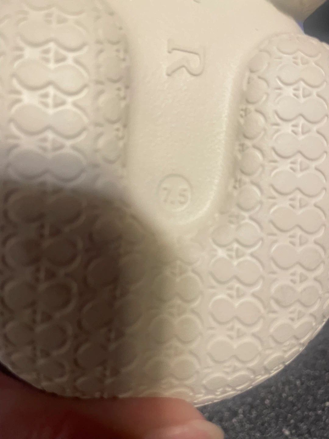 Beiger Lavender Slip-On Shoes Size 7.5 - photo 5