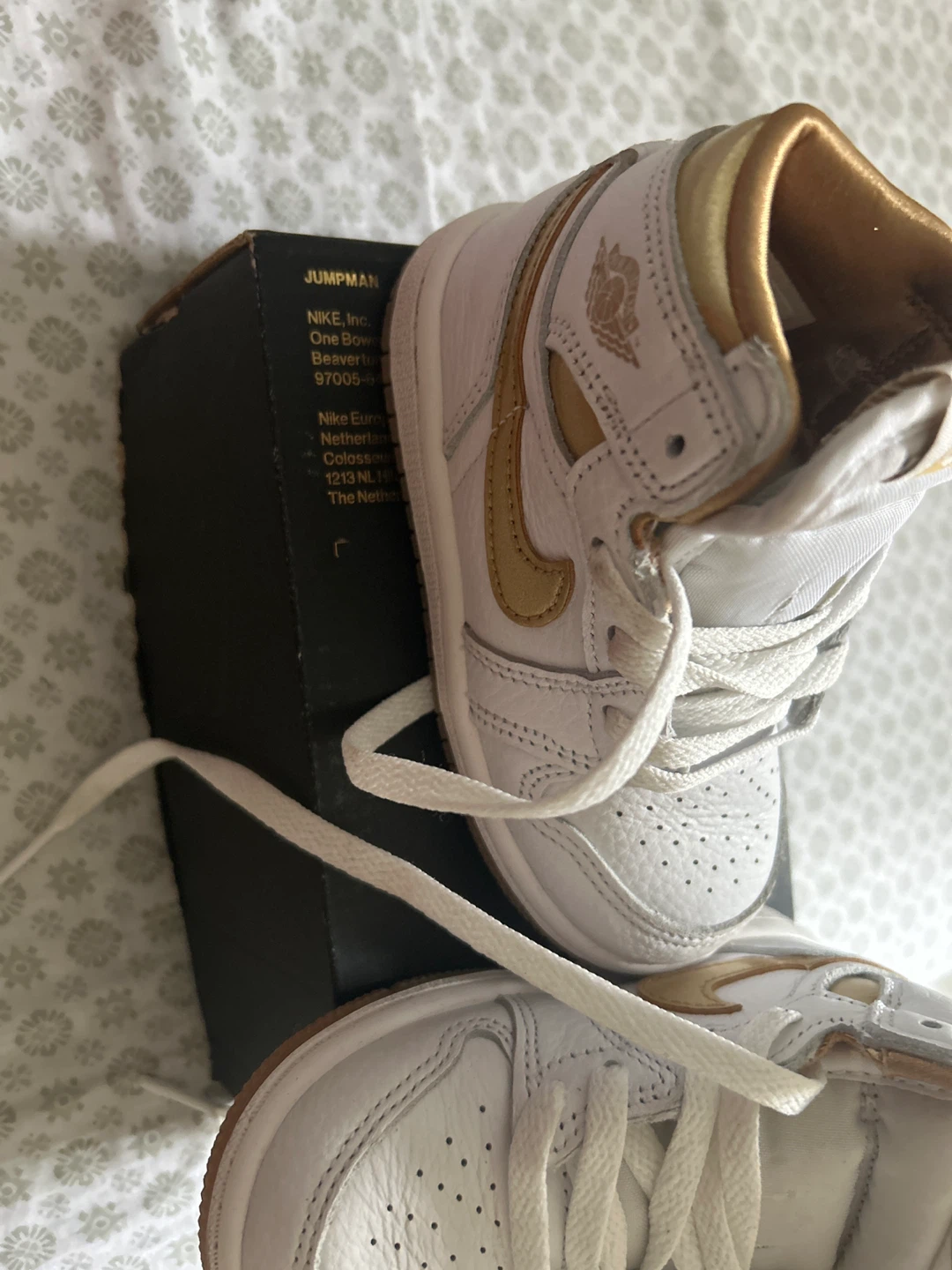 Nike Air Jordan 1 Toddler Shoes - photo 2