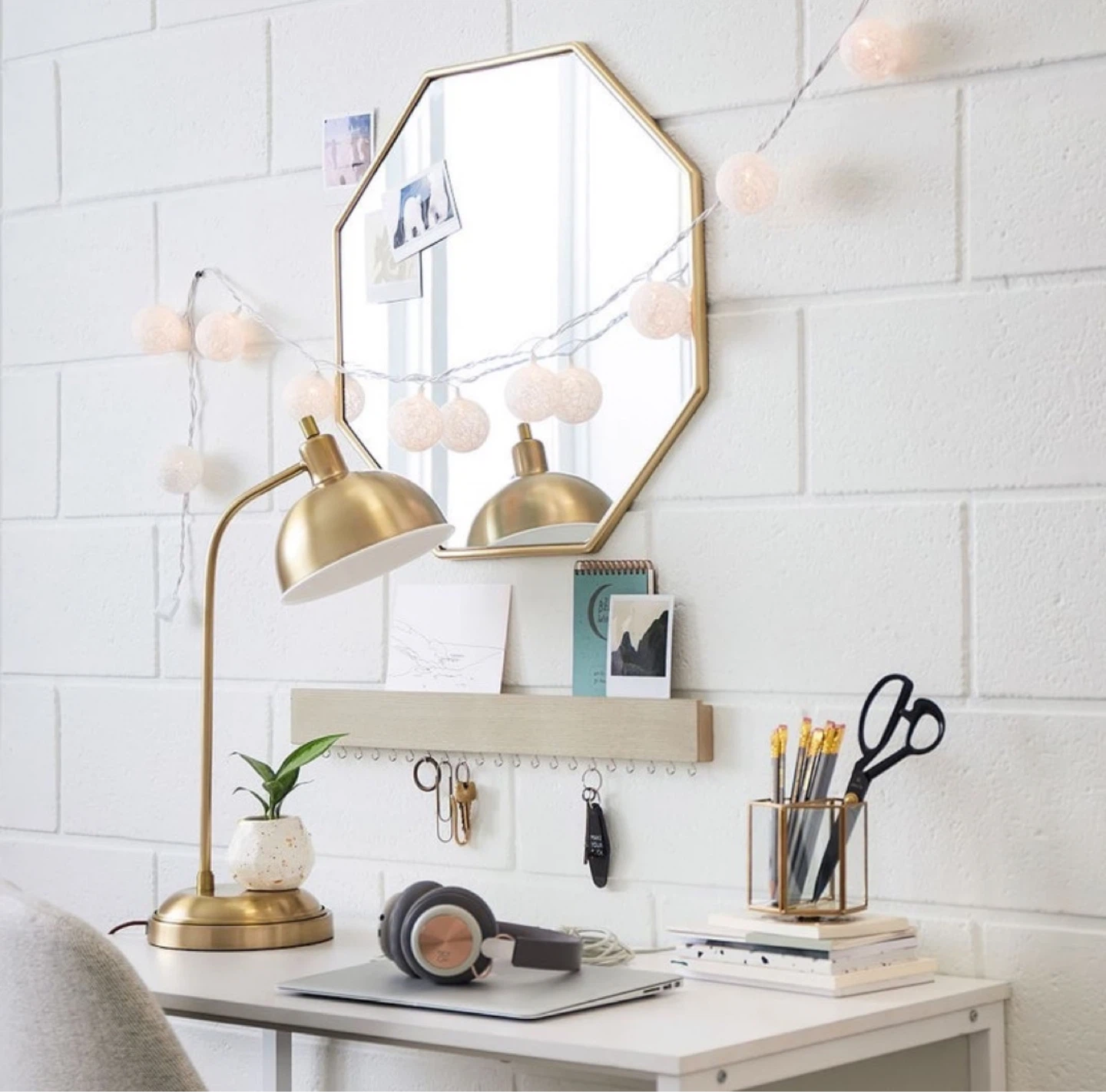 Kennedy Task Lamp with USB - Brass - photo 2