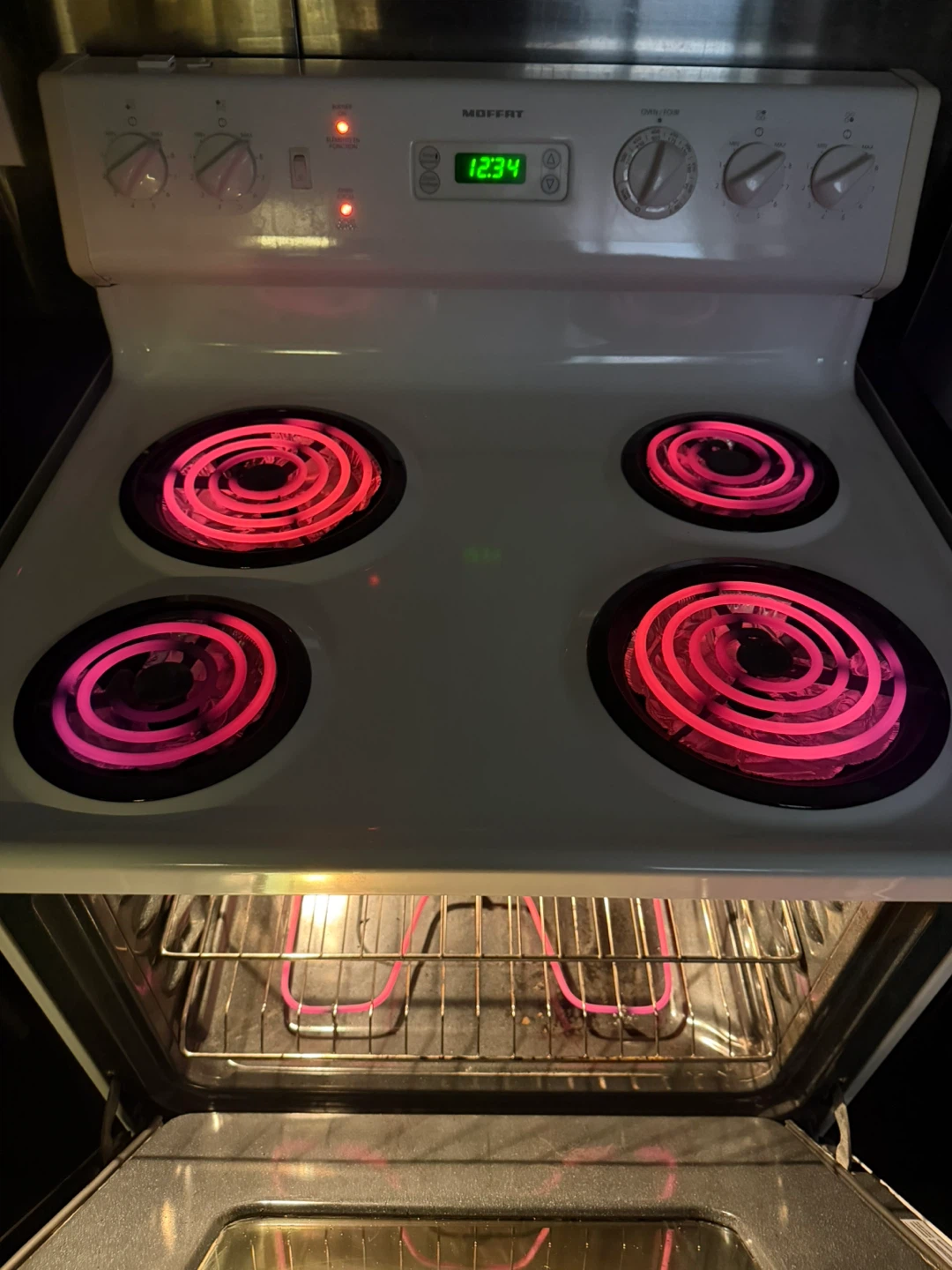 Moffat White Electric Stove