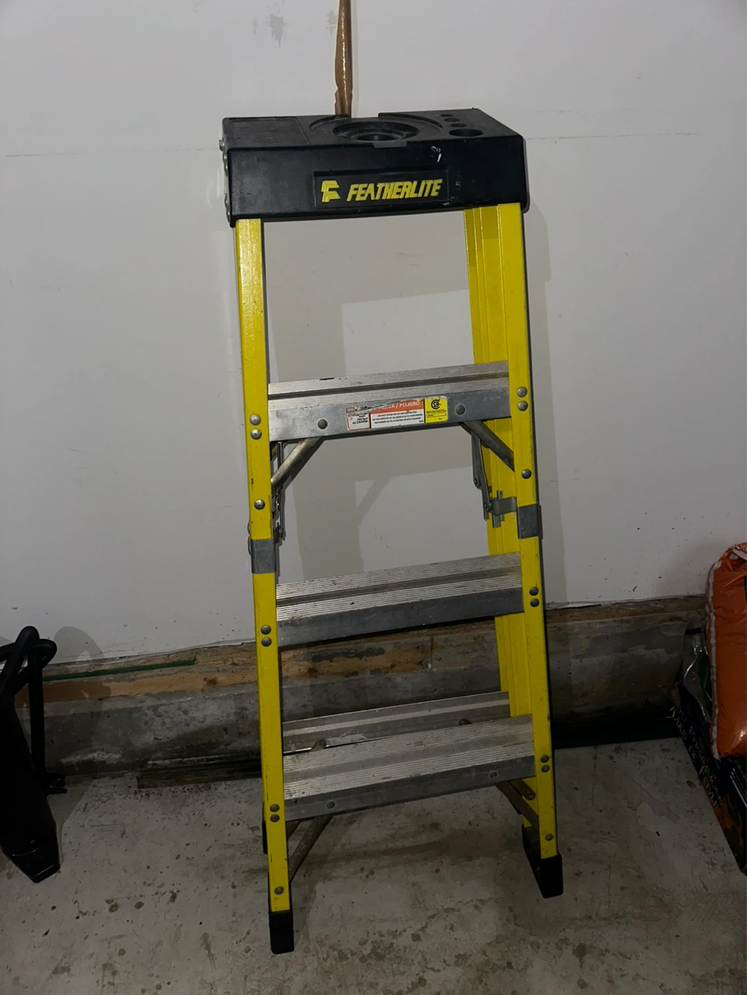4ft ladder featherlite