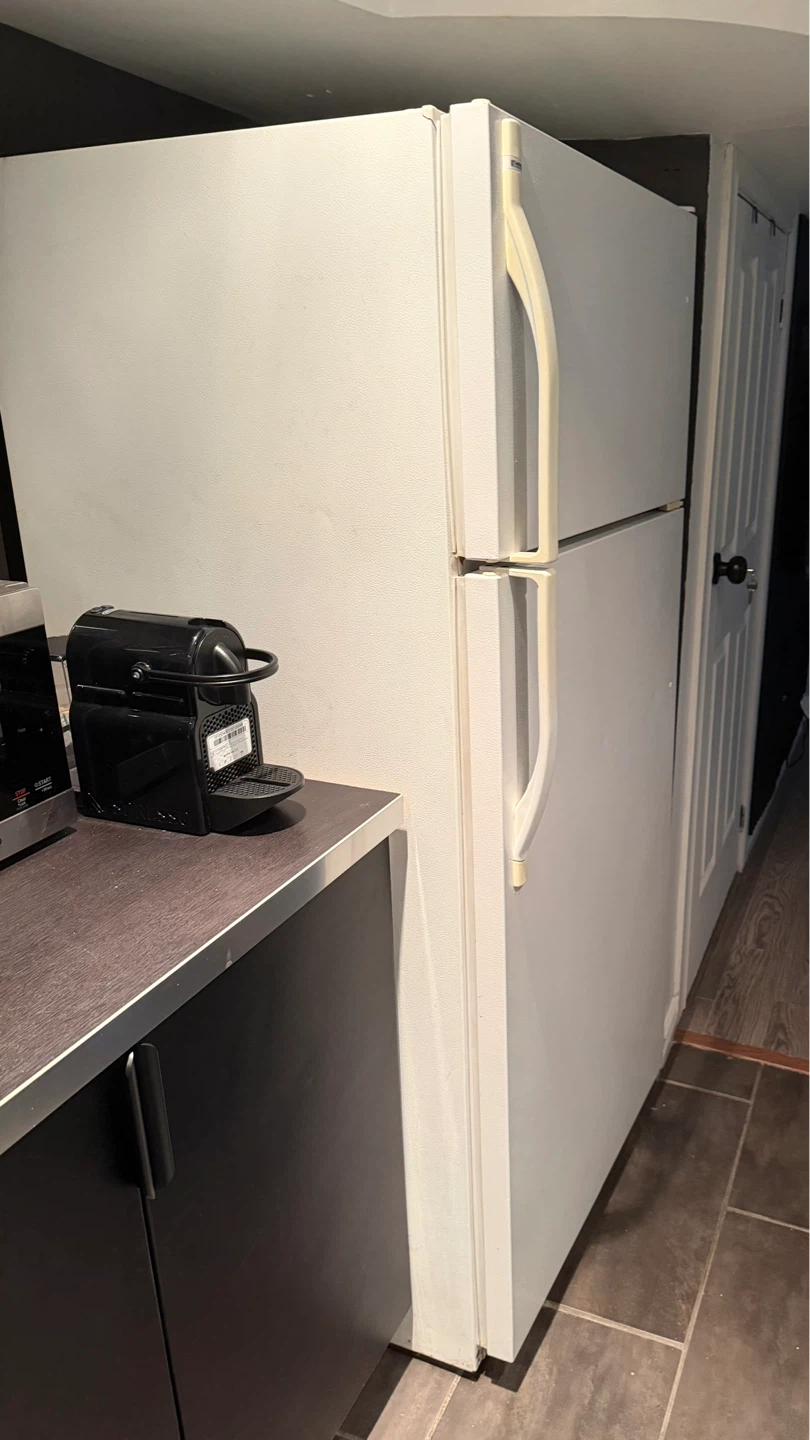 Kenmore Refrigerator - photo 2