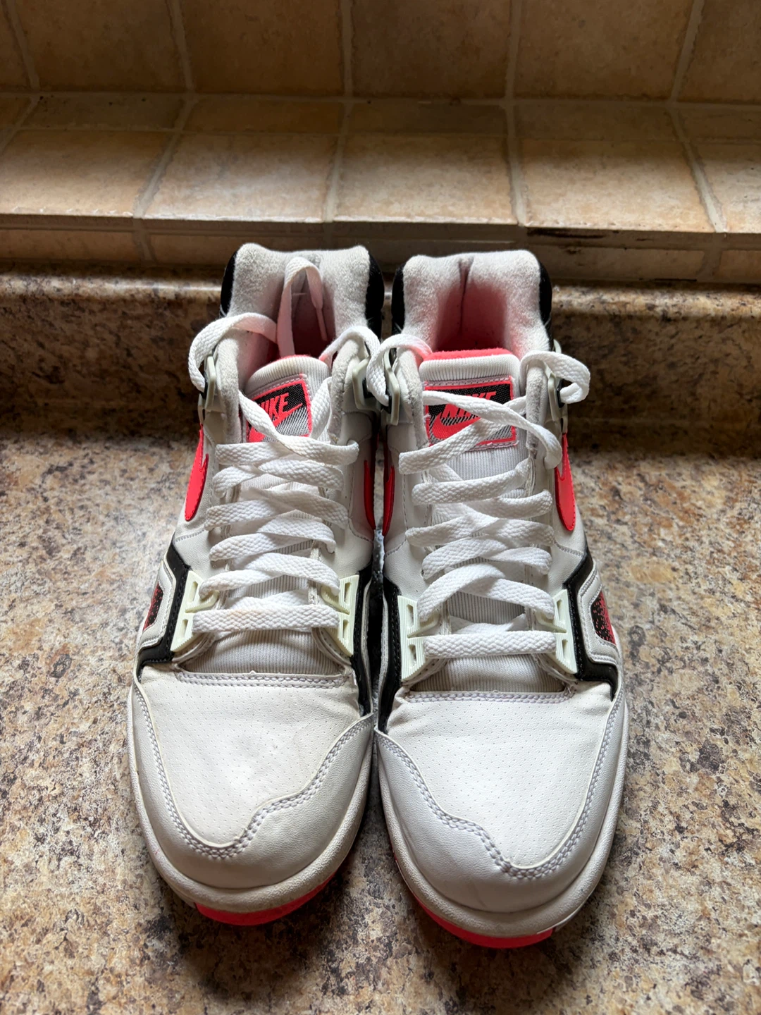 Nike Air Tennis Shoes - photo 4
